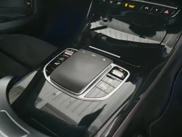 EQC 400 4Matic AMG Line Burmester
