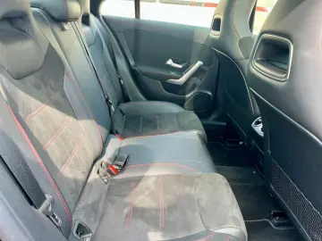 CLA 180*AMG-Paket*Pano*Kamera*