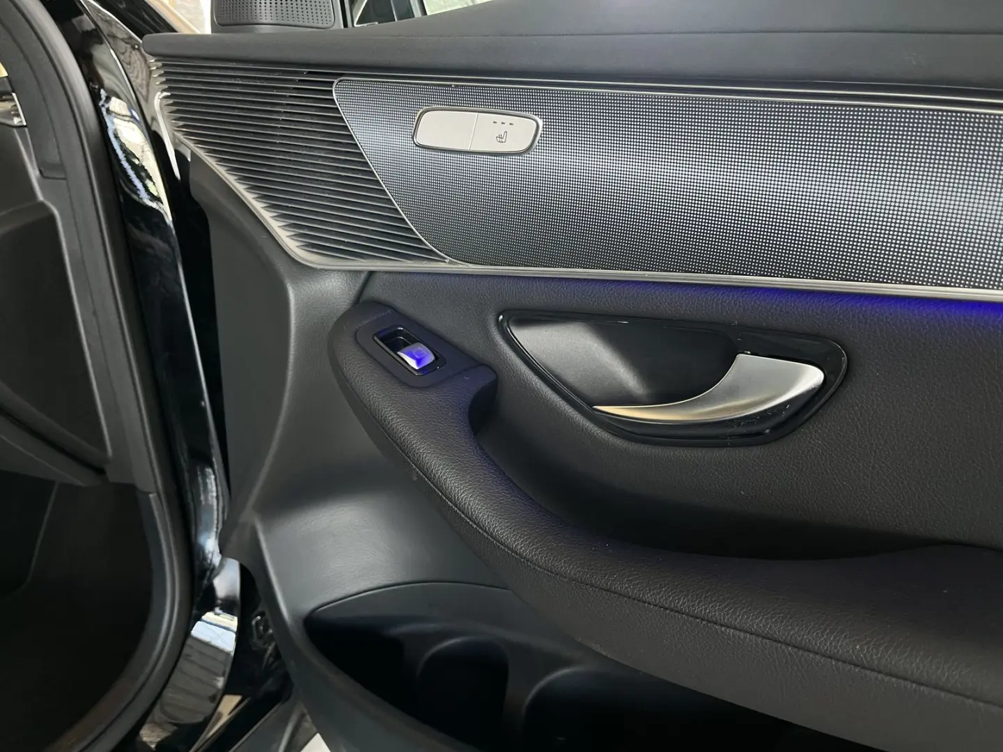 EQC 400 4Matic LED