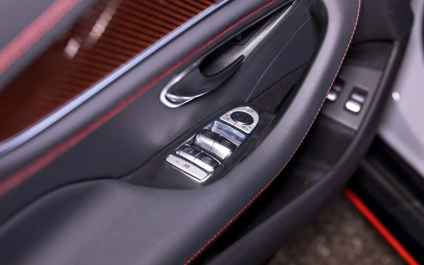 Mercedes Benz AMG GT 63 S E PERFORMANCE F1 EDITION