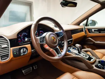 Porsche Cayenne S Coupe