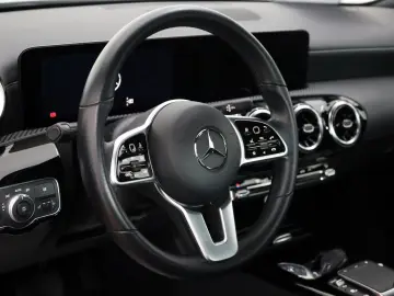 CLA 200 d, Navi, SH, Carplay, Kamera, Widescreen