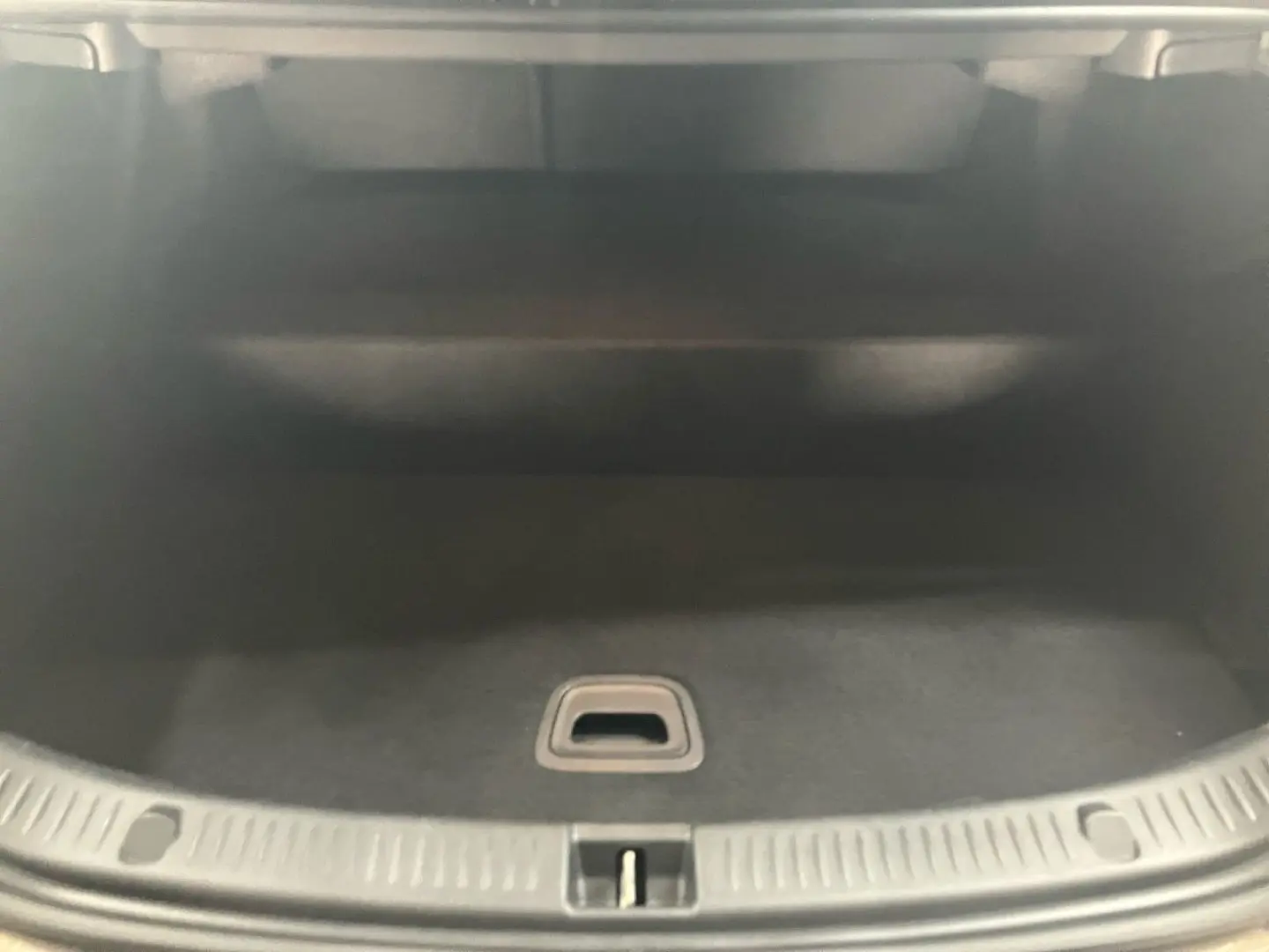 E 300 e AMG WideScreen Multibeam Burmester HUD