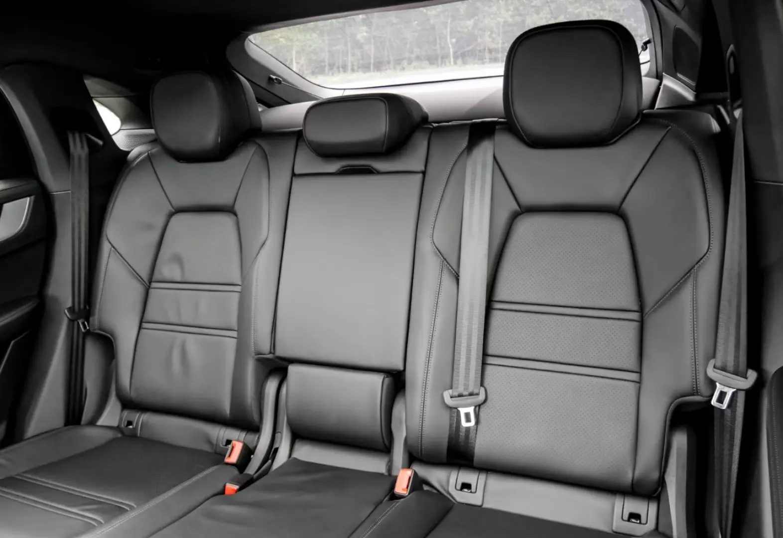 Porsche Cayenne E-Hybrid Coupe InnoDrive BOSE