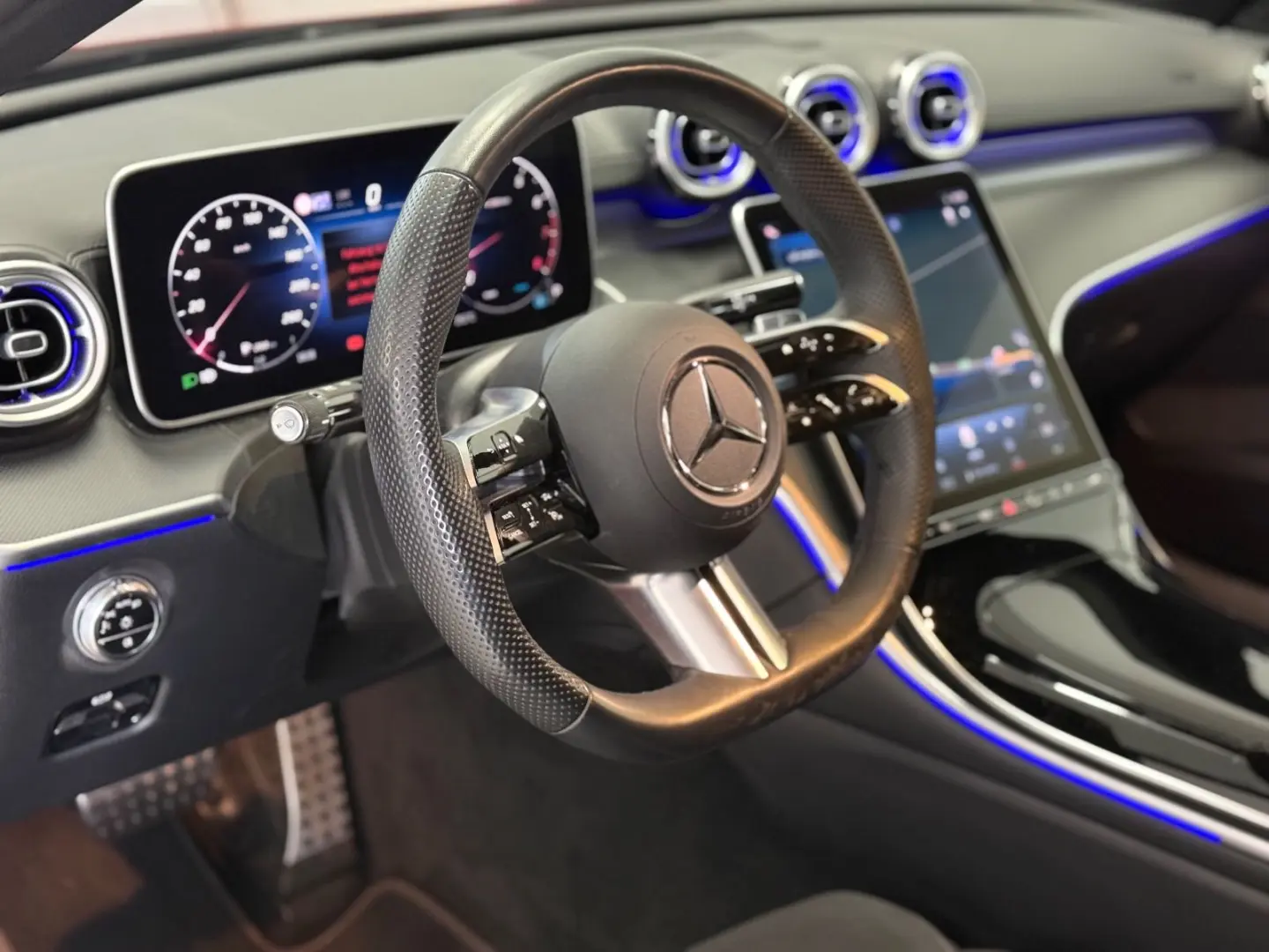 C 180 Edition AMG*360°DIS.*Memory