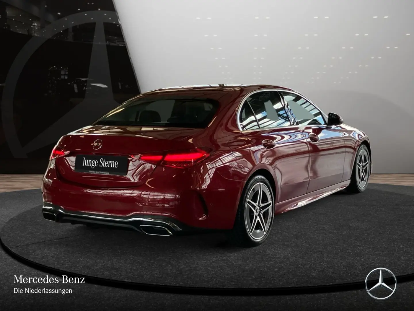 C 300 4M AMG Advanced+/Schiebedach/Distr/360/Mem