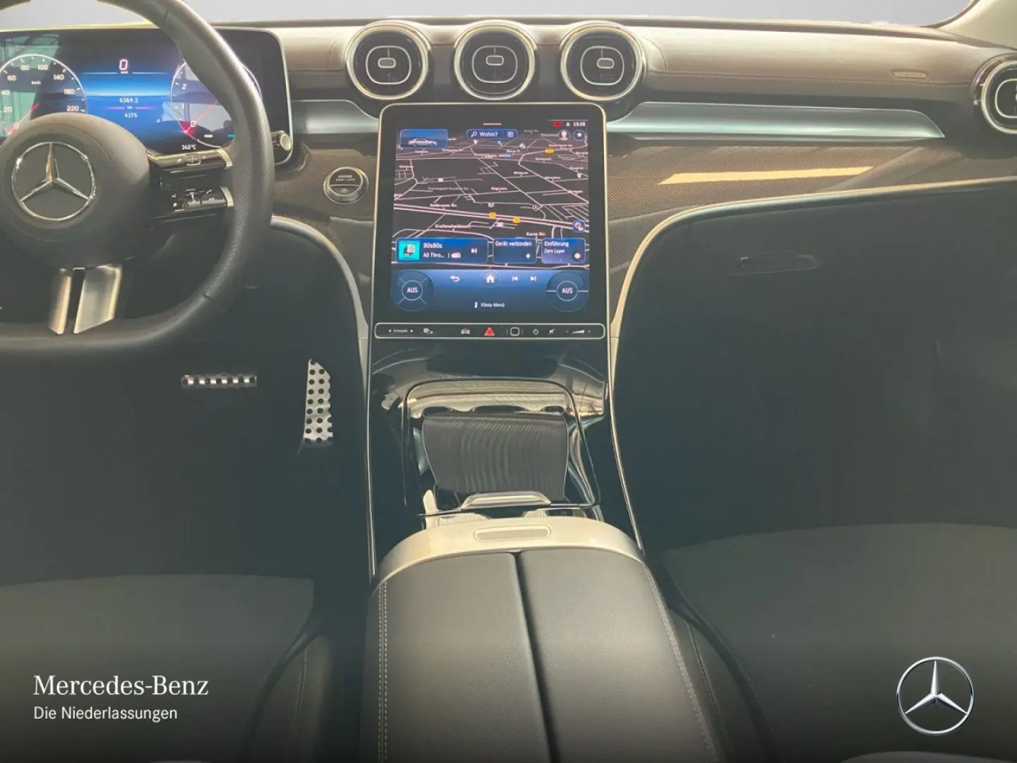 C 300 4M AMG Advanced+/Schiebedach/Distr/360/Mem