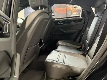 Cayenne Coupe E-Hybrid AHK+PANO+HUD+BOSE+360KAM