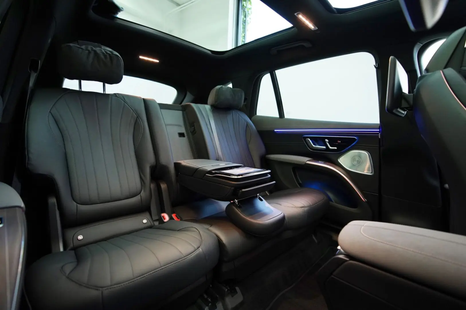Mercedes Benz EQS 580 SUV 4MATIC-PREMIUM PAKET-4x TV