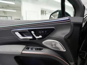 Mercedes Benz EQS 580 SUV 4MATIC-PREMIUM PAKET-4x TV