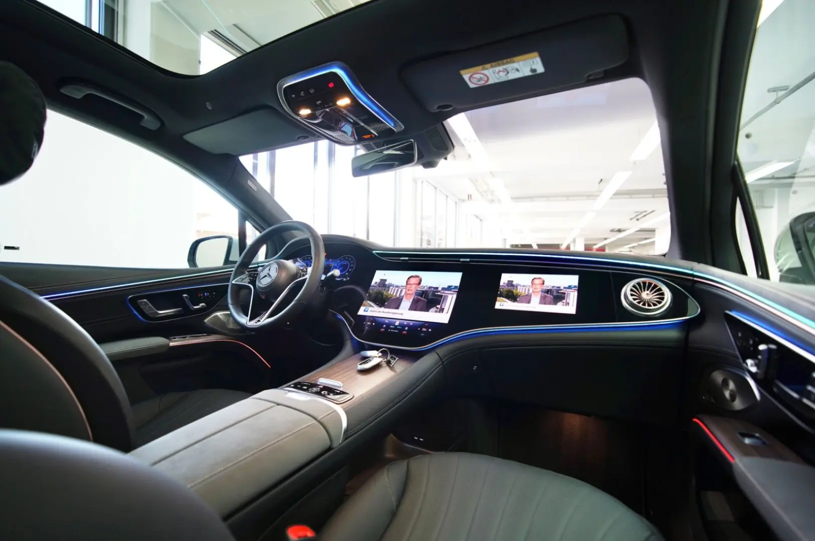 Mercedes Benz EQS 580 SUV 4MATIC-PREMIUM PAKET-4x TV