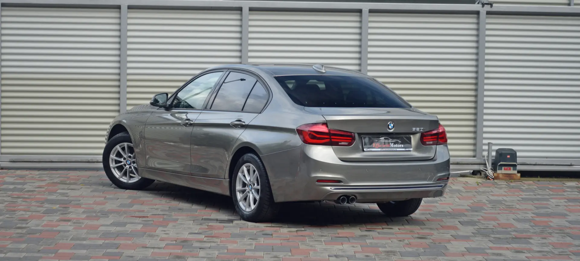 BMW Seria 3 320i xDrive