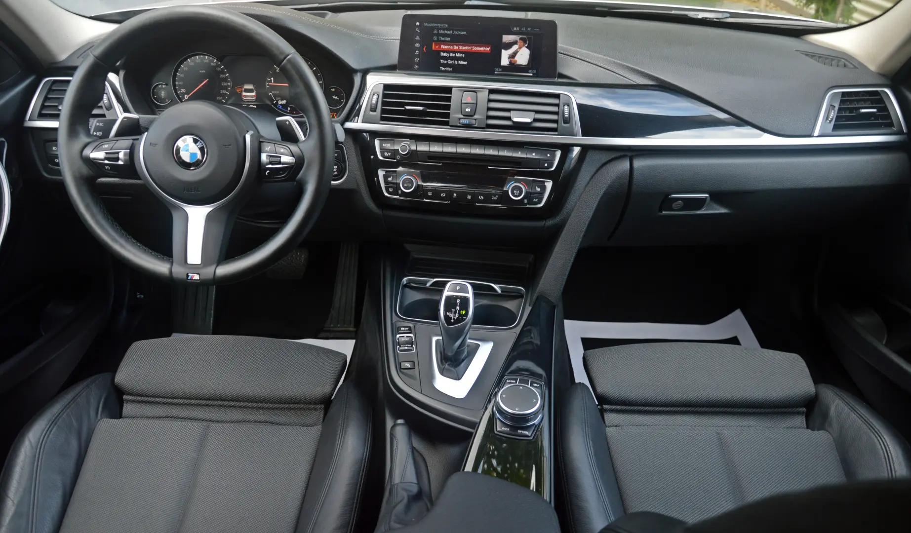 BMW Seria 3 320i xDrive