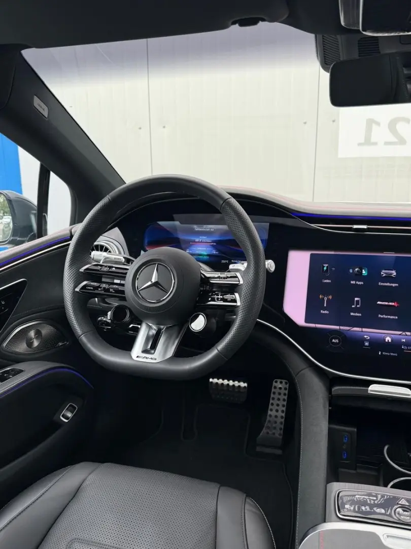 Mercedes Benz EQS 53 4MATIC+ PANO