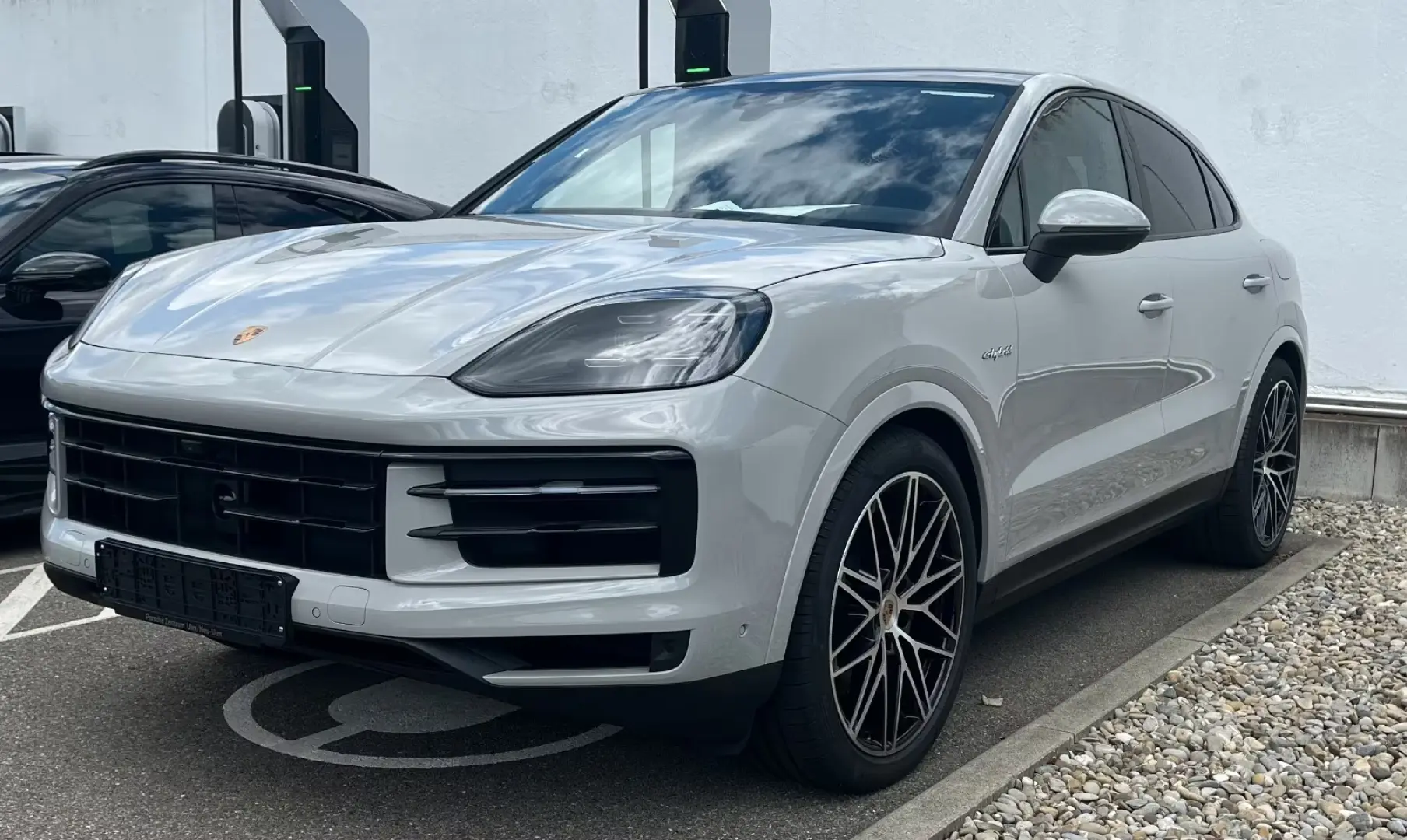 Porsche Cayenne Coupe E-Hybrid*KREIDE*22 