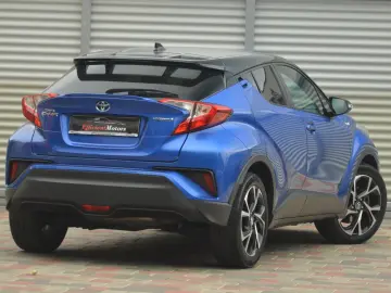 Toyota C-HR 1.8 HSD 122 CP 4x2 CVT C-lassy bi-tone