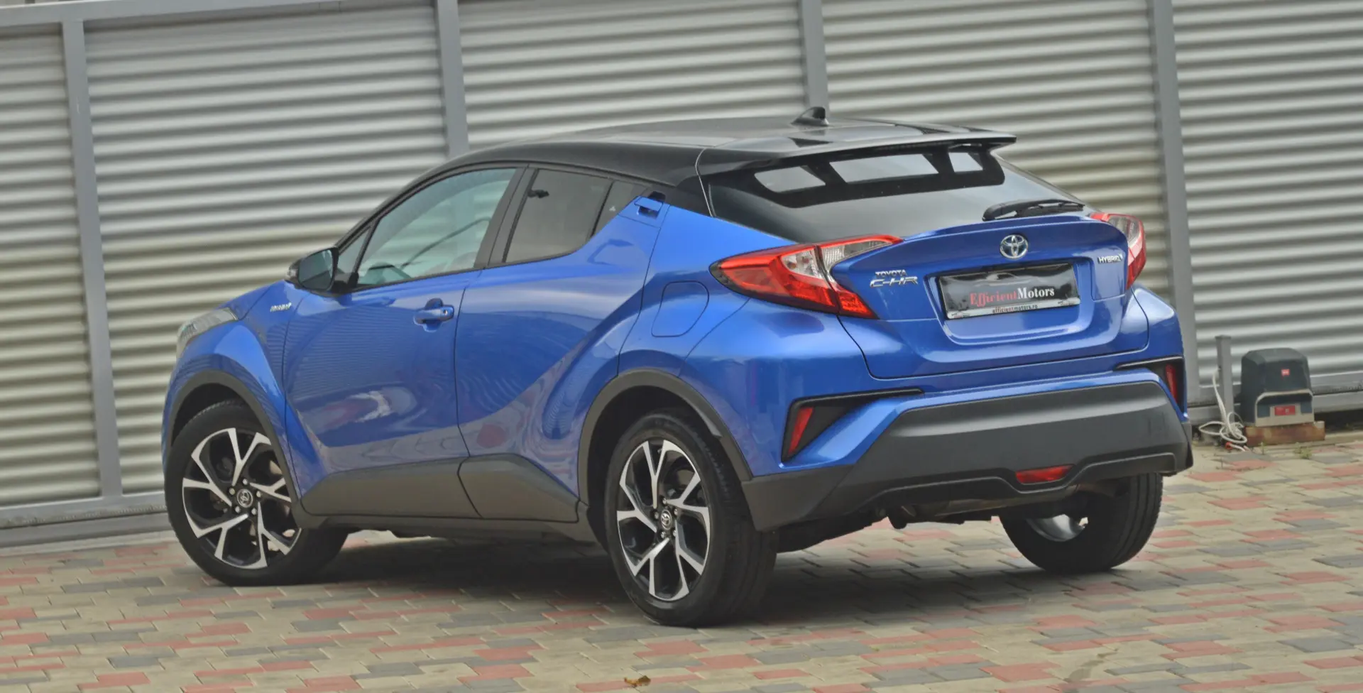Toyota C-HR 1.8 HSD 122 CP 4x2 CVT C-lassy bi-tone
