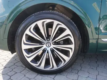 Bentley Bentayga 3,0 V6 Hybrid 4WD