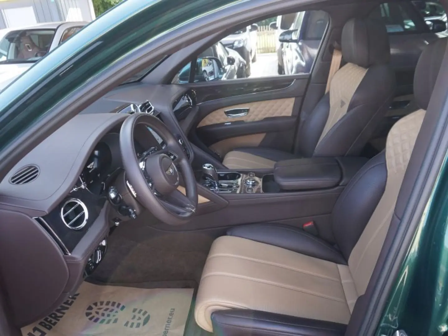 Bentley Bentayga 3,0 V6 Hybrid 4WD