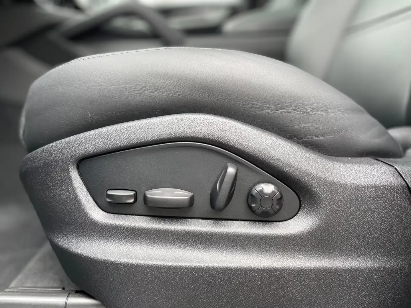 Porsche Cayenne V6 Coupe |ACC|HUD|PASM|