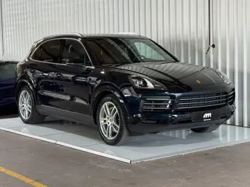 Cayenne E-Hybrid Bose Panorama  DAB LED