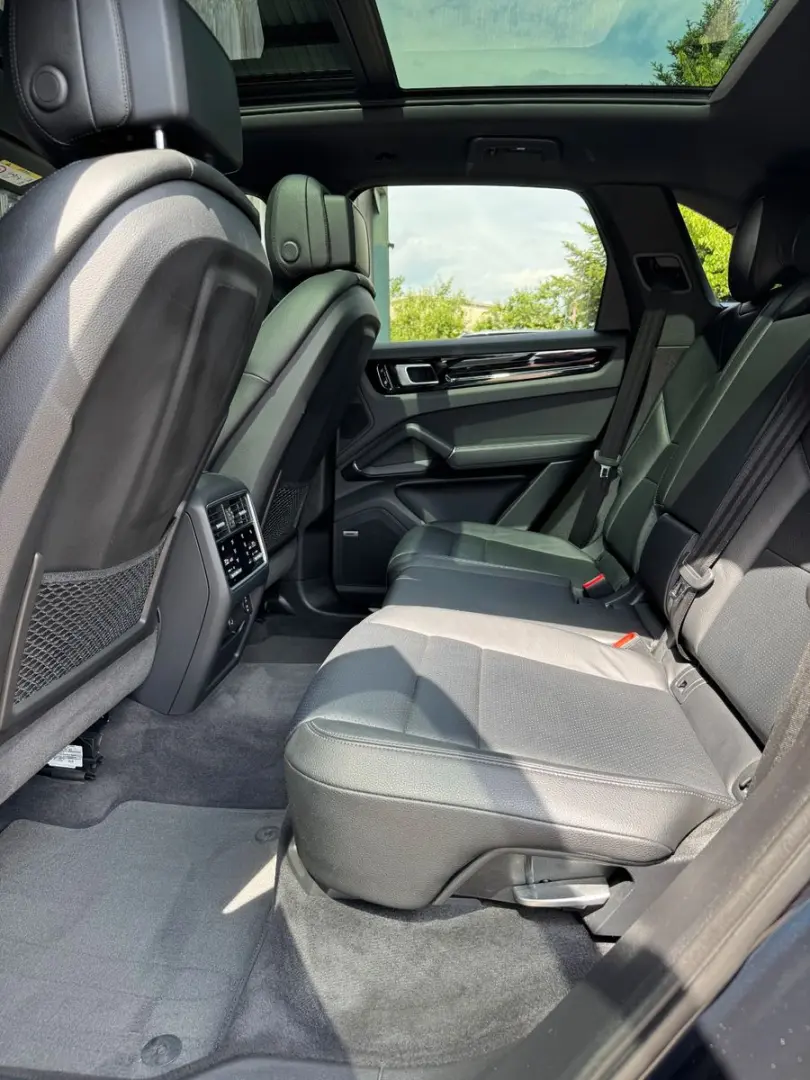 Cayenne E-Hybrid Bose Panorama  DAB LED