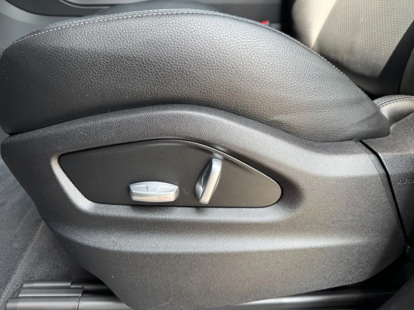 Cayenne E-Hybrid Bose Panorama  DAB LED