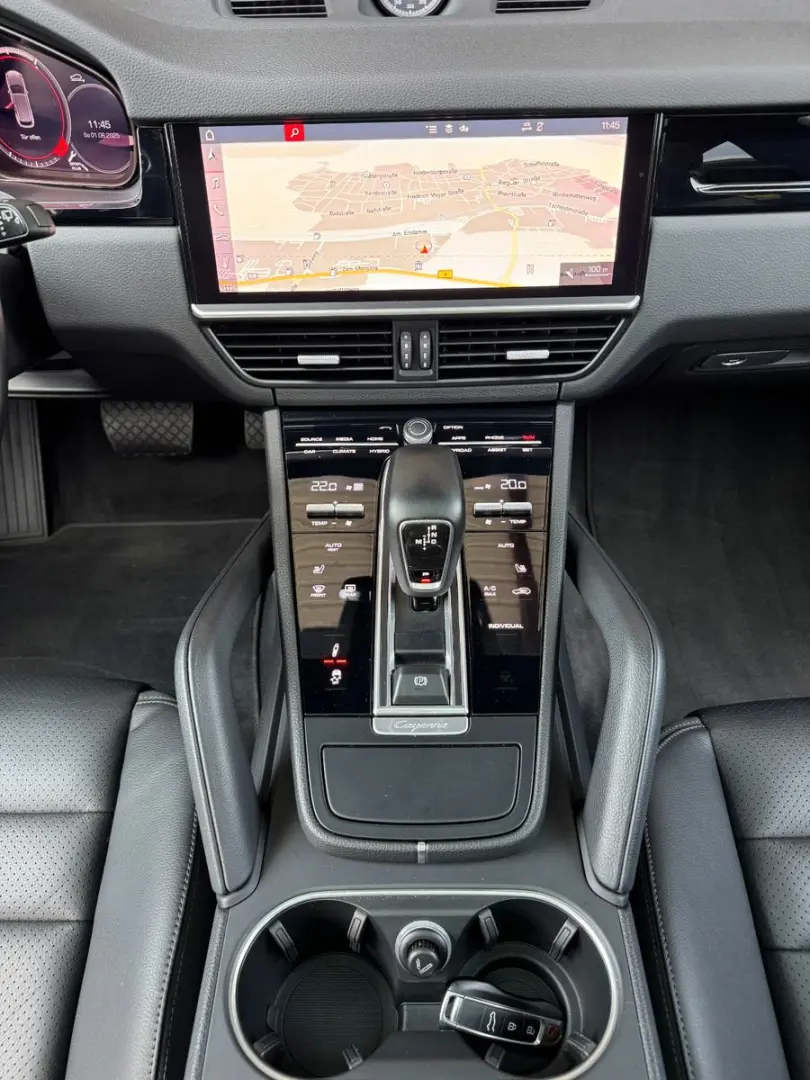 Cayenne E-Hybrid Bose Panorama  DAB LED