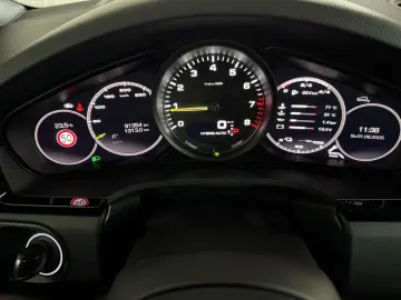 Cayenne E-Hybrid Bose Panorama  DAB LED