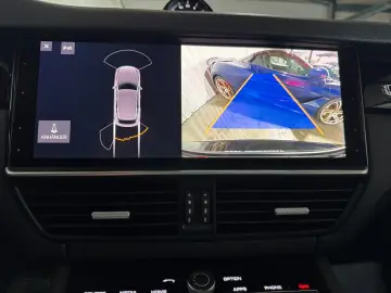 Cayenne E-Hybrid Bose Panorama  DAB LED
