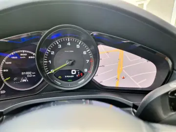Cayenne E-Hybrid +SPORTABGAS+PANO+HUD+MEMORY+