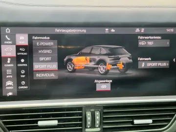 Cayenne E-Hybrid +SPORTABGAS+PANO+HUD+MEMORY+