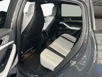 BMW X6 M Competition Bowers & Wilkins Laser Pano
