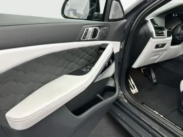 BMW X6 M Competition Bowers & Wilkins Laser Pano
