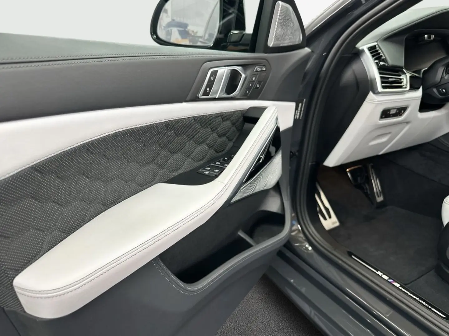 BMW X6 M Competition Bowers & Wilkins Laser Pano