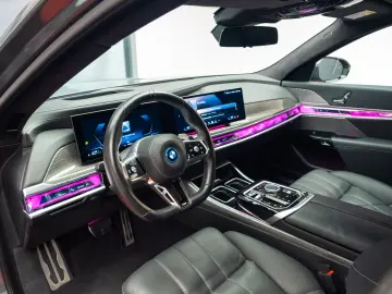 BMW 750e Carbon TV SkyLounge HeadUp R21 360 Bowers&Wilkins