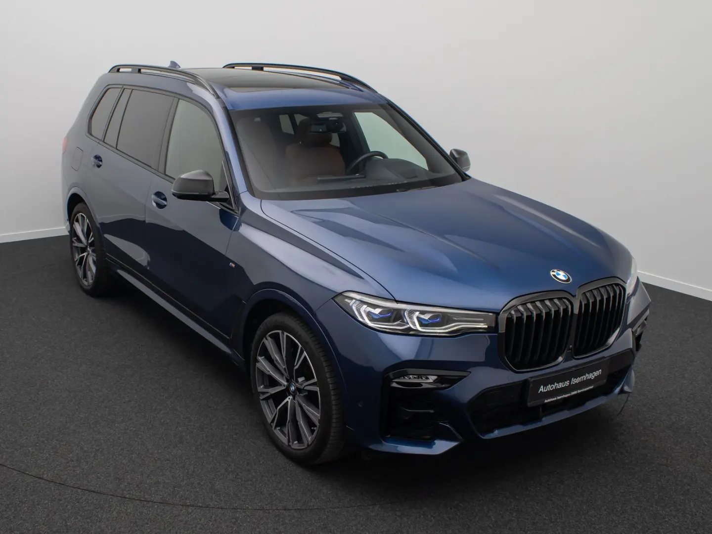 BMW X7 M50i  Massage 360°B&W Laser DAB SkyLounge 22