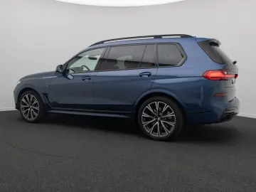 BMW X7 M50i  Massage 360°B&W Laser DAB SkyLounge 22