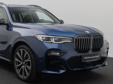 BMW X7 M50i  Massage 360°B&W Laser DAB SkyLounge 22
