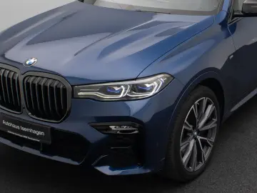 BMW X7 M50i  Massage 360°B&W Laser DAB SkyLounge 22