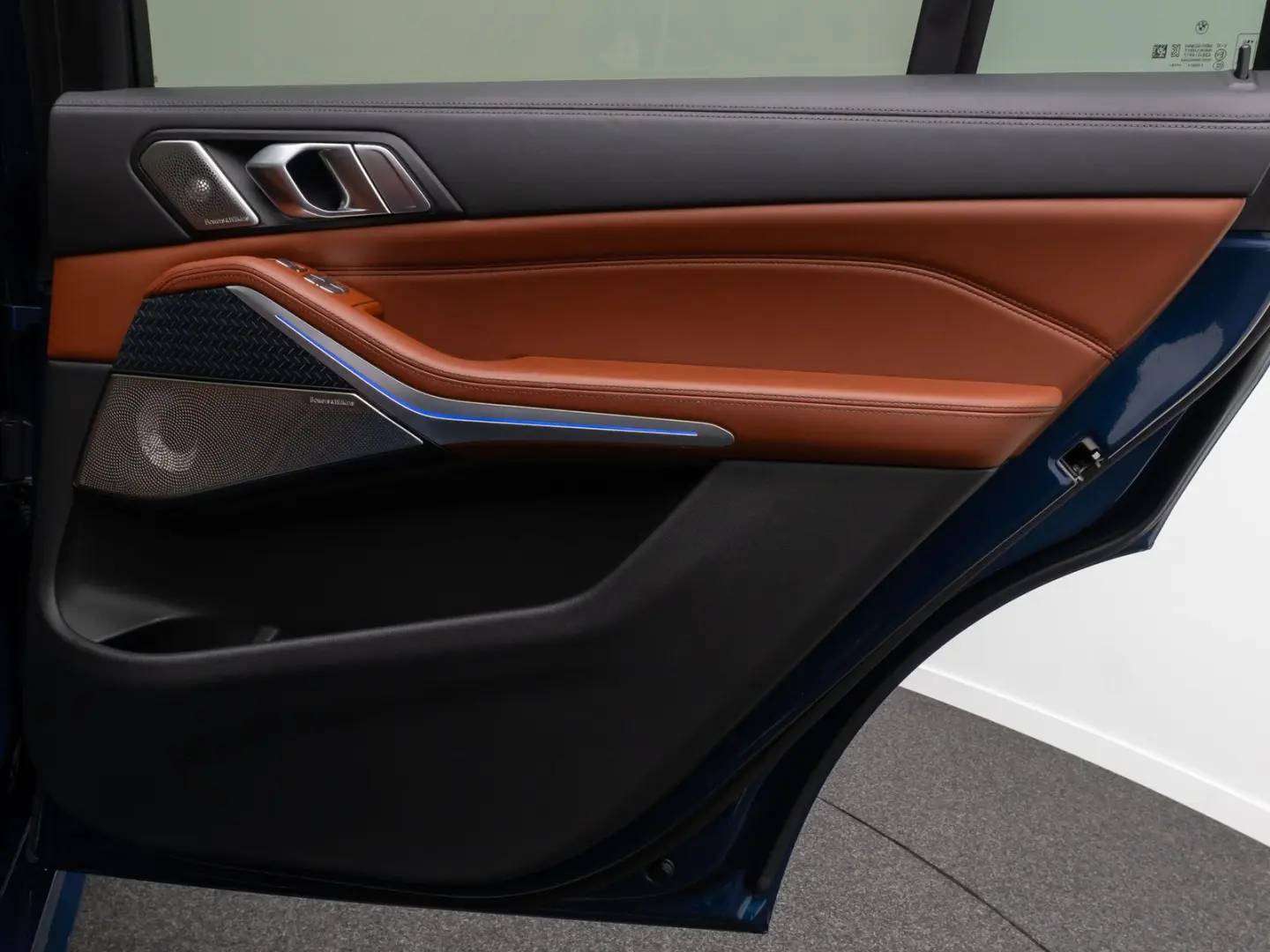 BMW X7 M50i  Massage 360°B&W Laser DAB SkyLounge 22