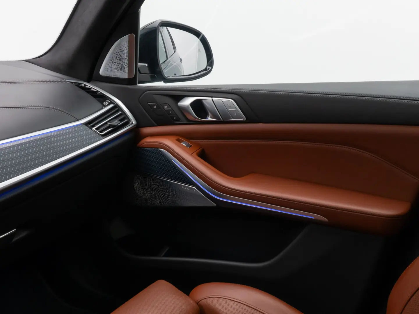 BMW X7 M50i  Massage 360°B&W Laser DAB SkyLounge 22
