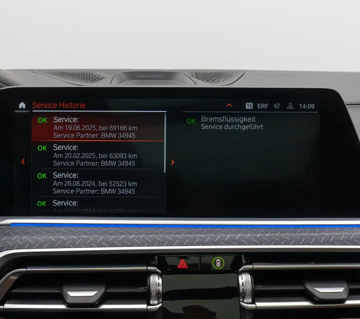 BMW X7 M50i  Massage 360°B&W Laser DAB SkyLounge 22