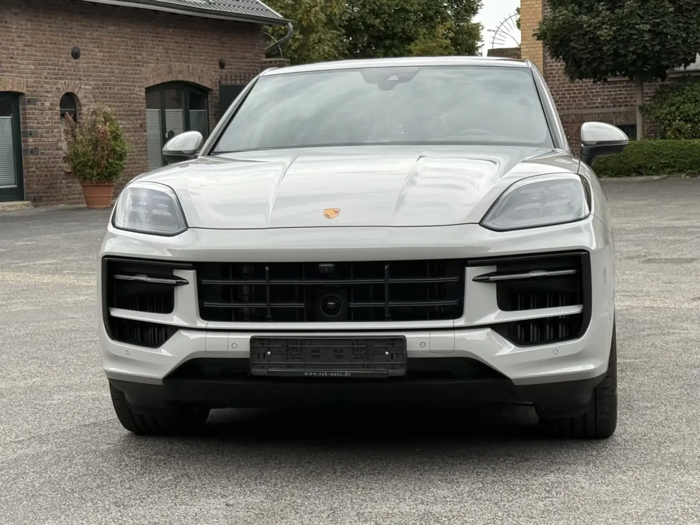 Porsche Cayenne E-Hybrid Coupe HD MATRIX*HEAD