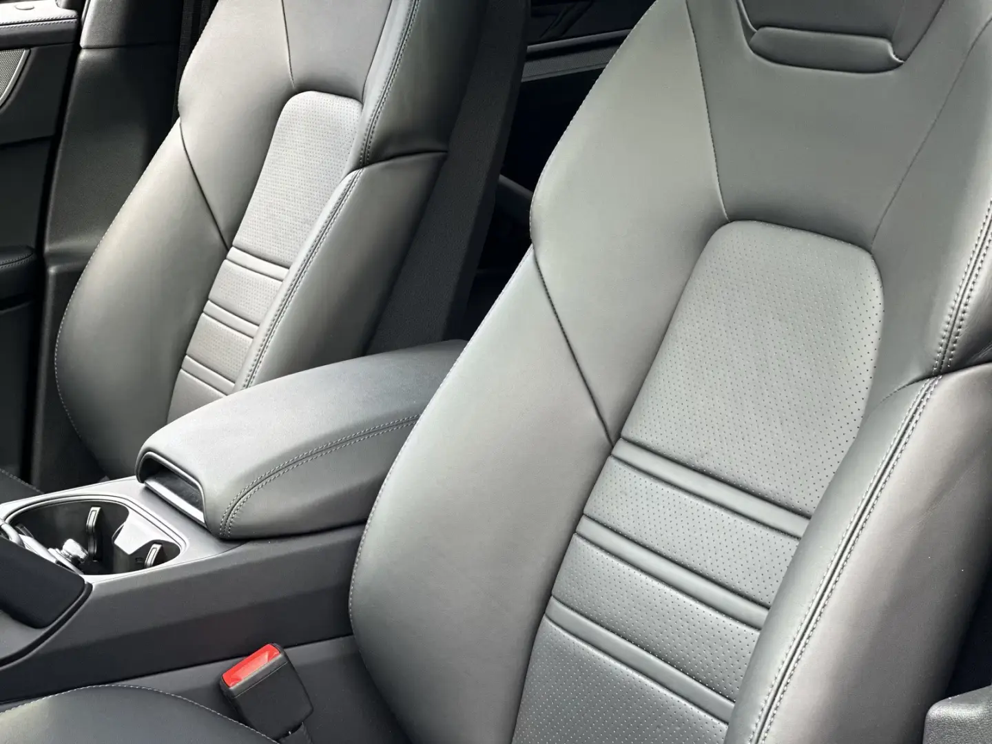 Porsche Cayenne E-Hybrid Coupe HD MATRIX*HEAD