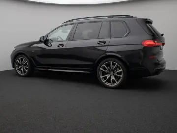 BMW X7 M50i Laser 360°HUD DAB H/K SoftCL 22Zoll