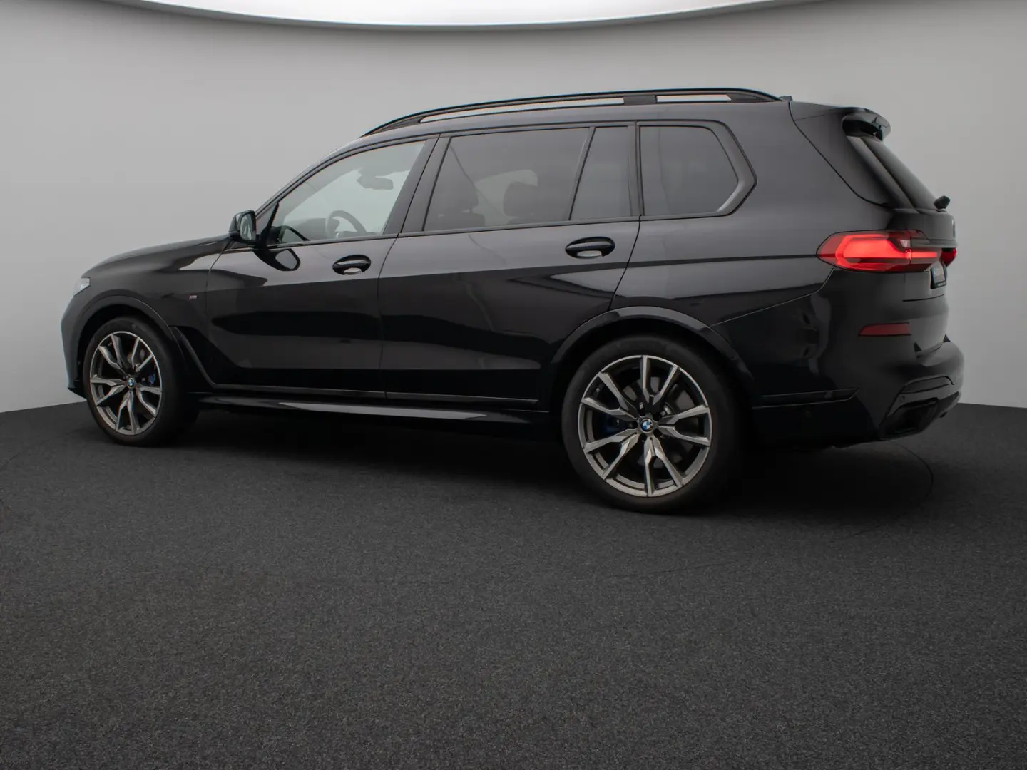 BMW X7 M50i Laser 360°HUD DAB H/K SoftCL 22Zoll