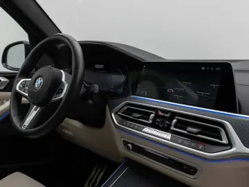 BMW X7 M50i Laser 360°HUD DAB H/K SoftCL 22Zoll