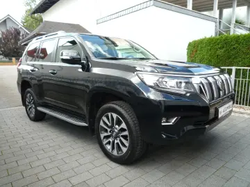 Land Cruiser Executive/ACC/LED/RFK/Apple CarPlay