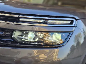 CITROEN C5 Aircross Hybrid 225 (225 CP) Plug-in Hybrid SHINE